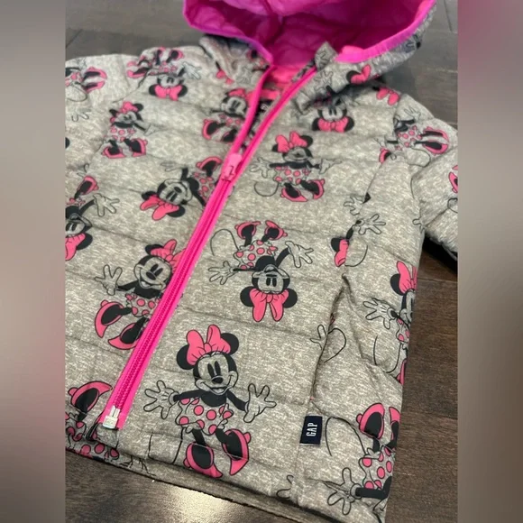 GAP Toddler Girl Gray and Pink Minnie Mouse Jacket lightweight puffer coat - Picture 3 of 6